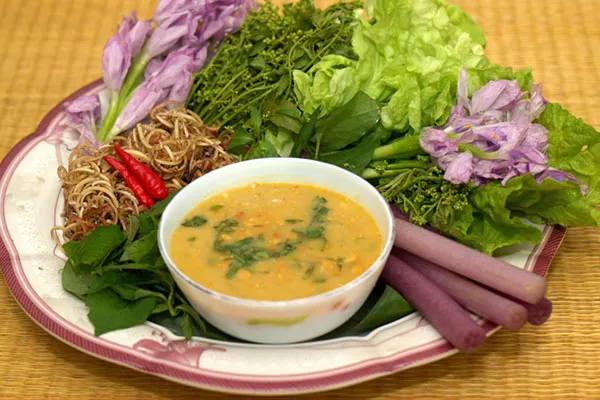 ទឹក គ្រឿង