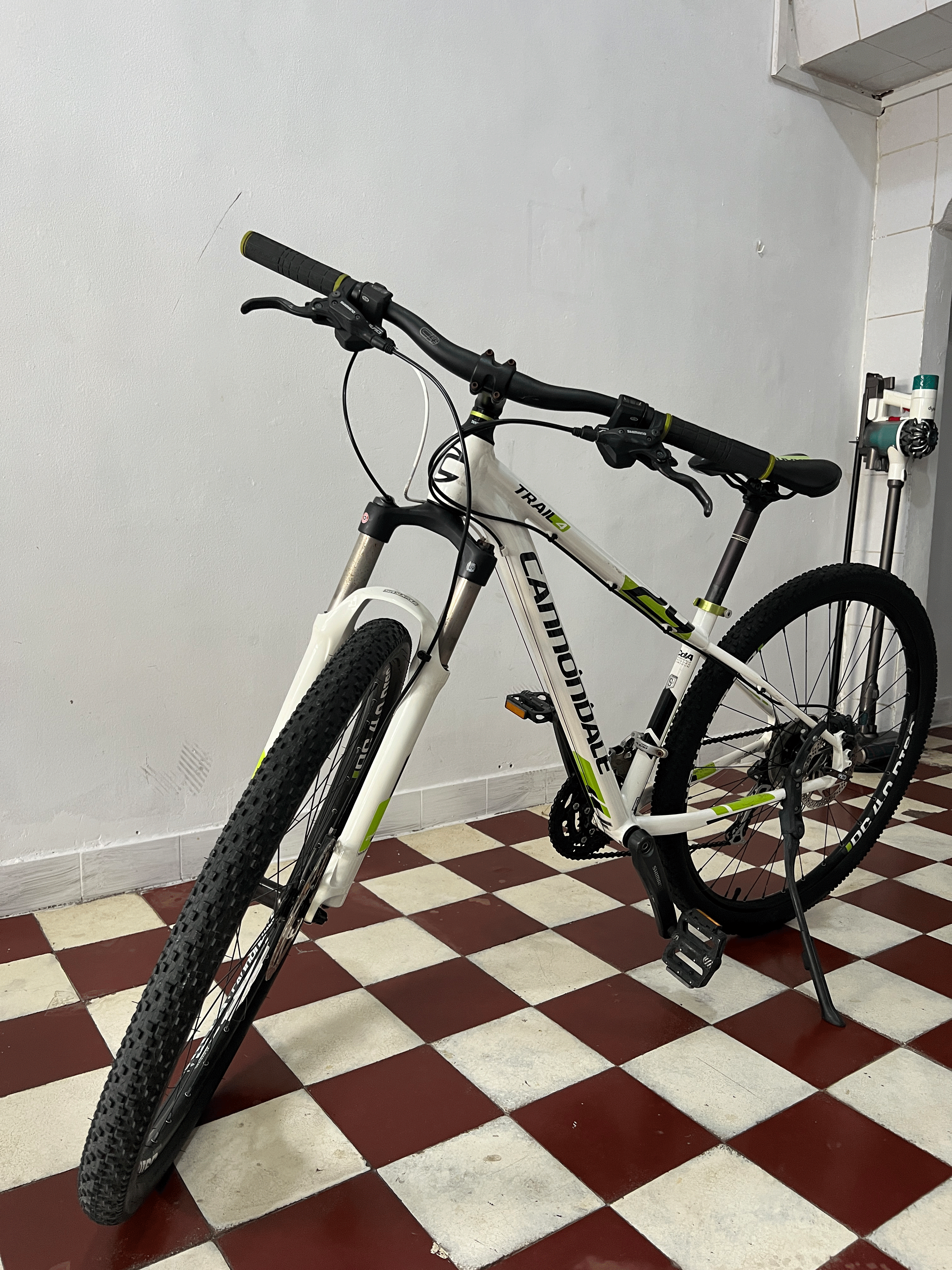 កង់ cannondale 